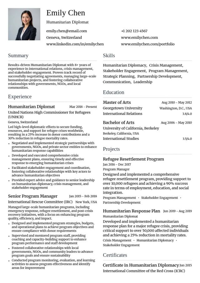 Humanitarian Diplomat resume example