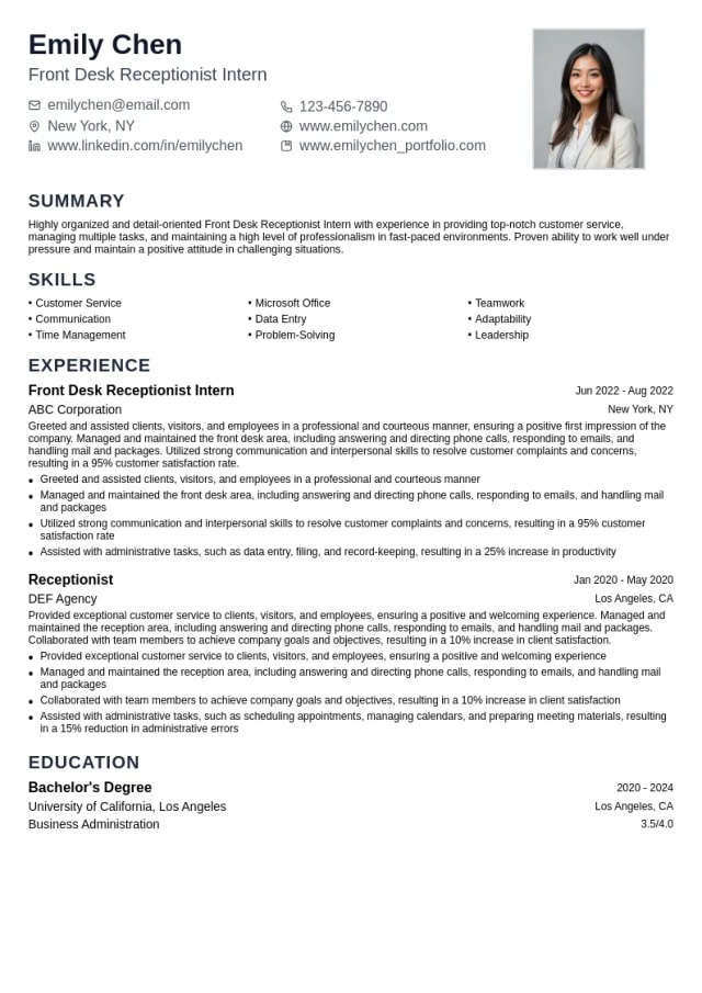 Front Desk Receptionist Intern resume example